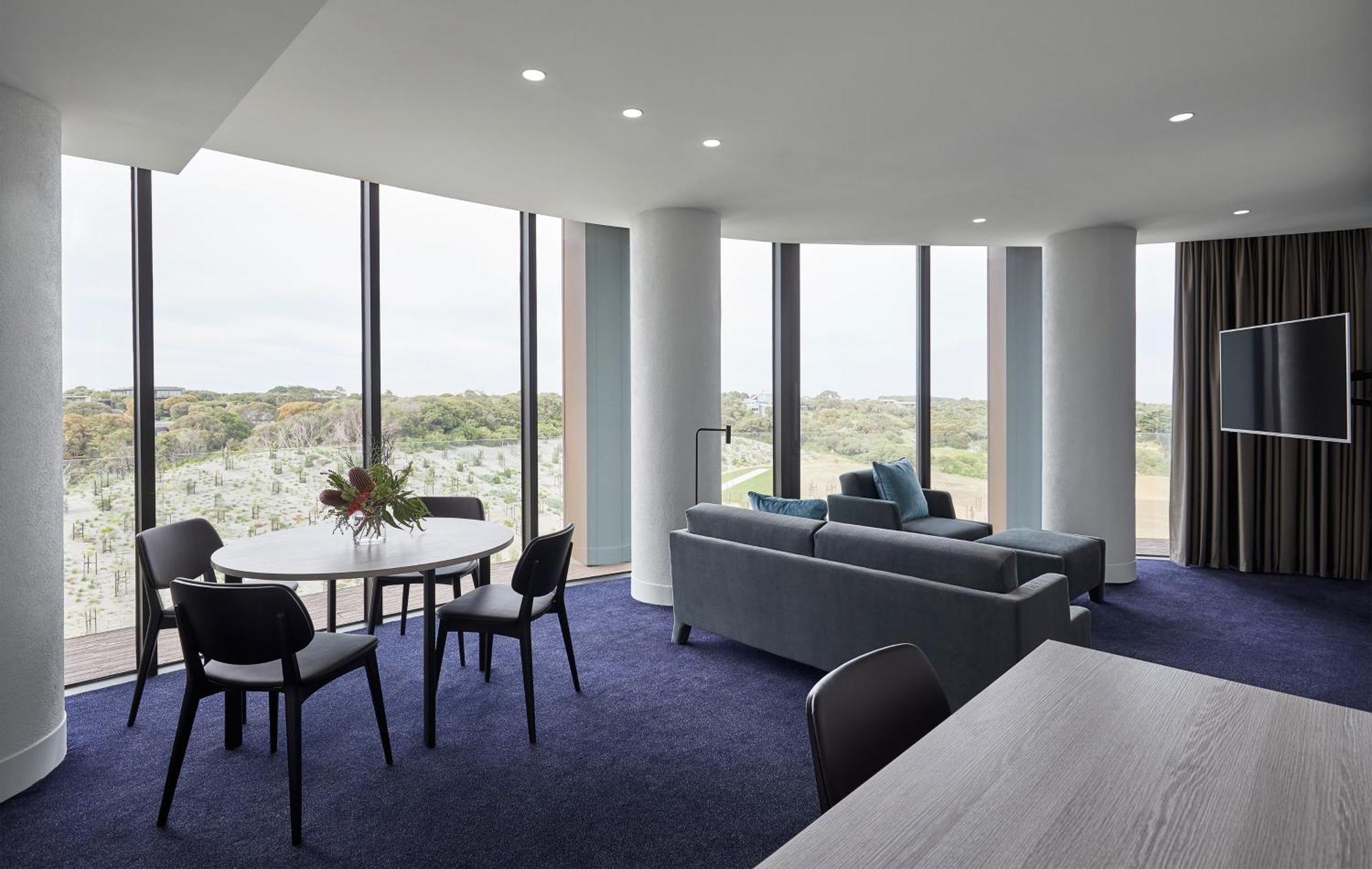 Racv Cape Schanck Resort Værelse billede A suite at the hotel