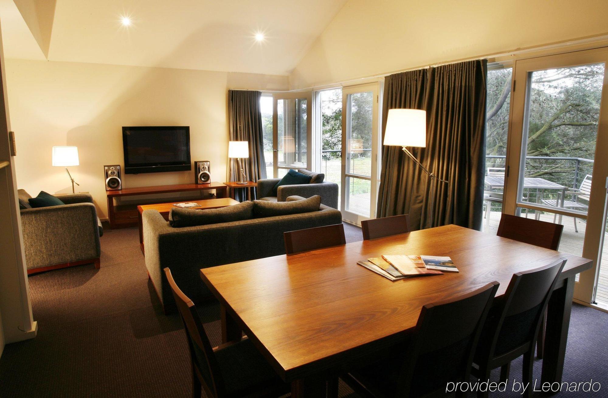 Racv Cape Schanck Resort Værelse billede A typical apartment at the Falls Creek Resort