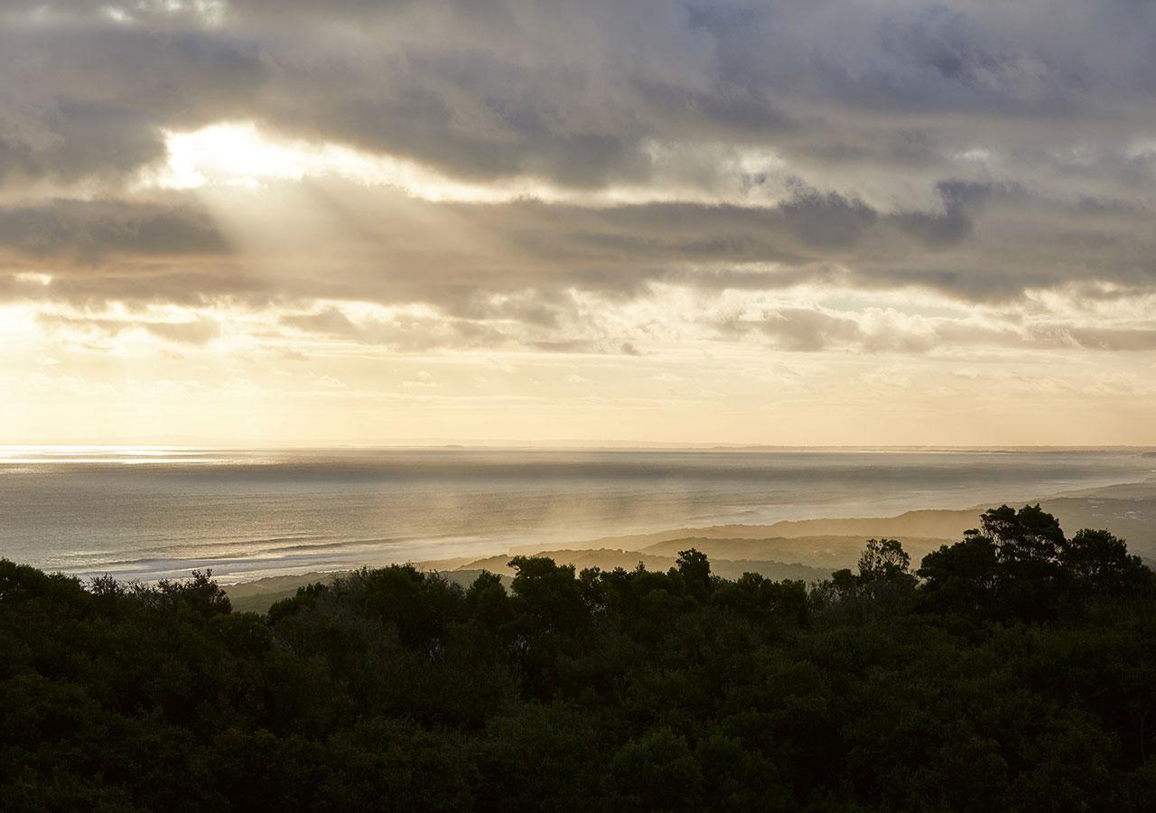 Racv Cape Schanck Resort Eksteriør billede Sunset over the bay